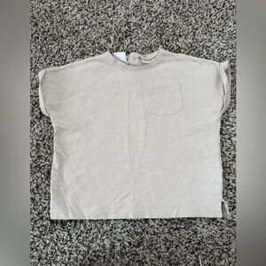 Zara Unisex Basic Tee with button closure in back